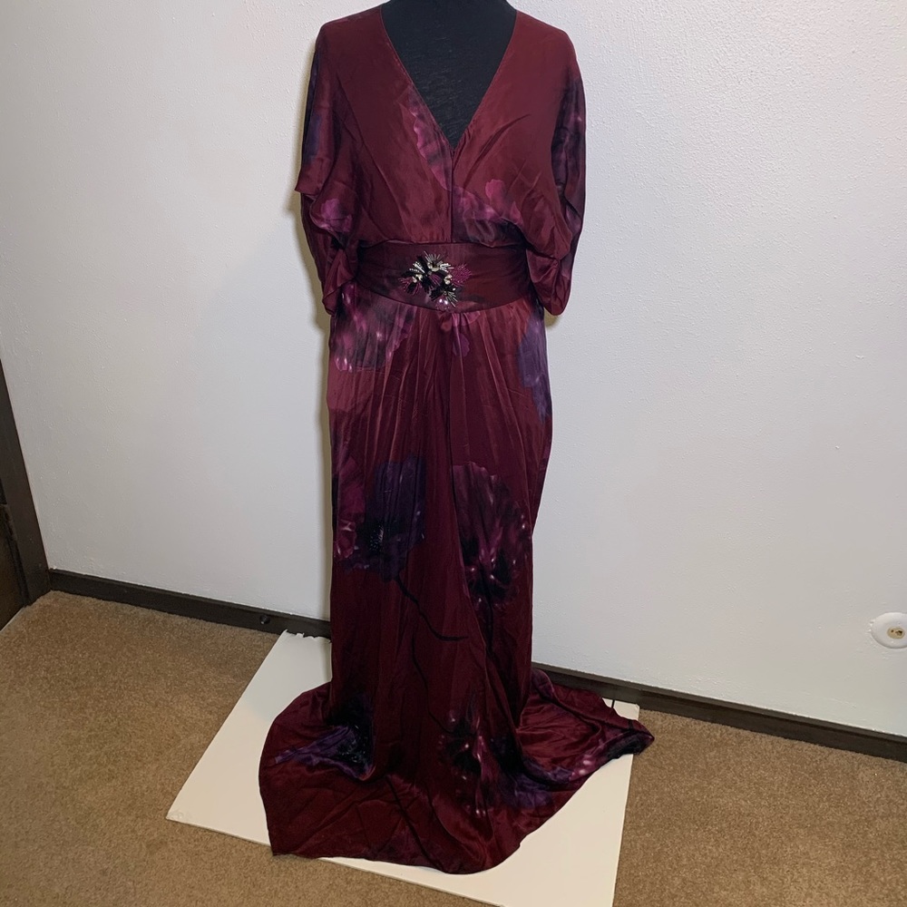 Elite Tahari silk dress